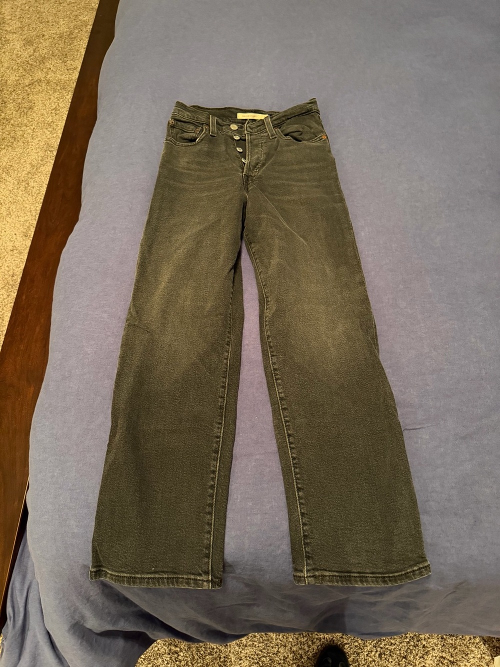 Levi’s black distressed jeans
